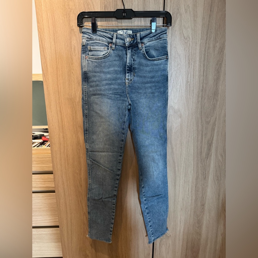 Free People We The Free High Rise Skinny Jeans, Raw Hem, Size 26